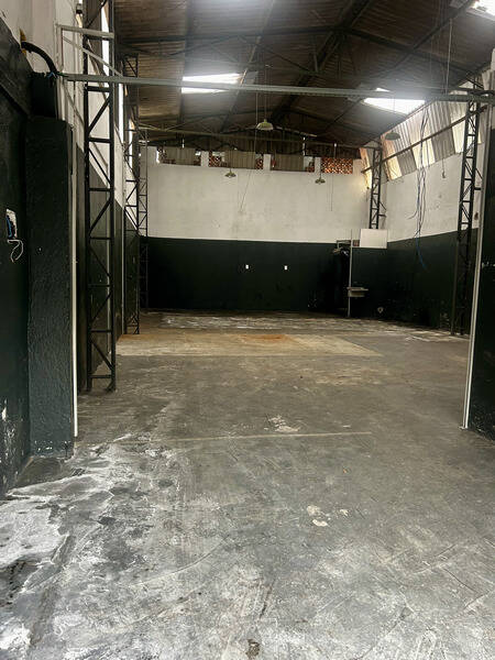 Depósito-Galpão, 216 m² - Foto 2