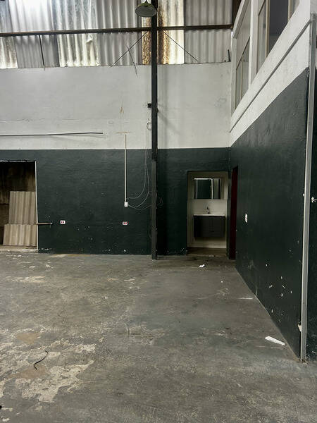 Depósito-Galpão, 216 m² - Foto 5